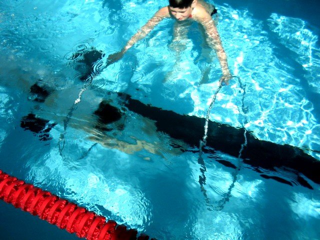 100 0049