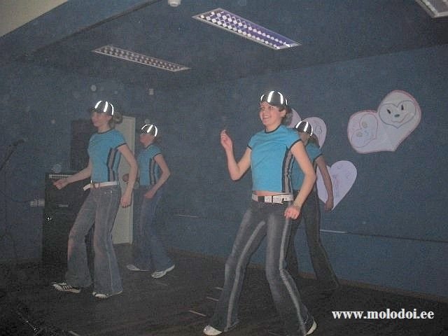 100 0064