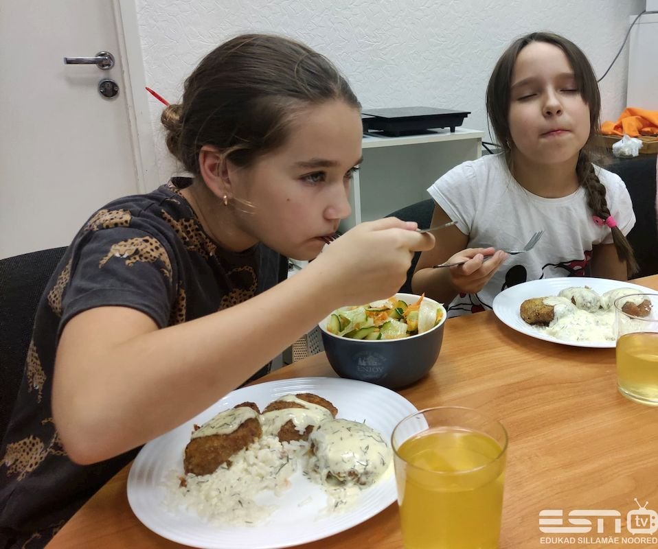 255867652 3026696850979124 2031490131119815203 n esn foto 12.11.2021