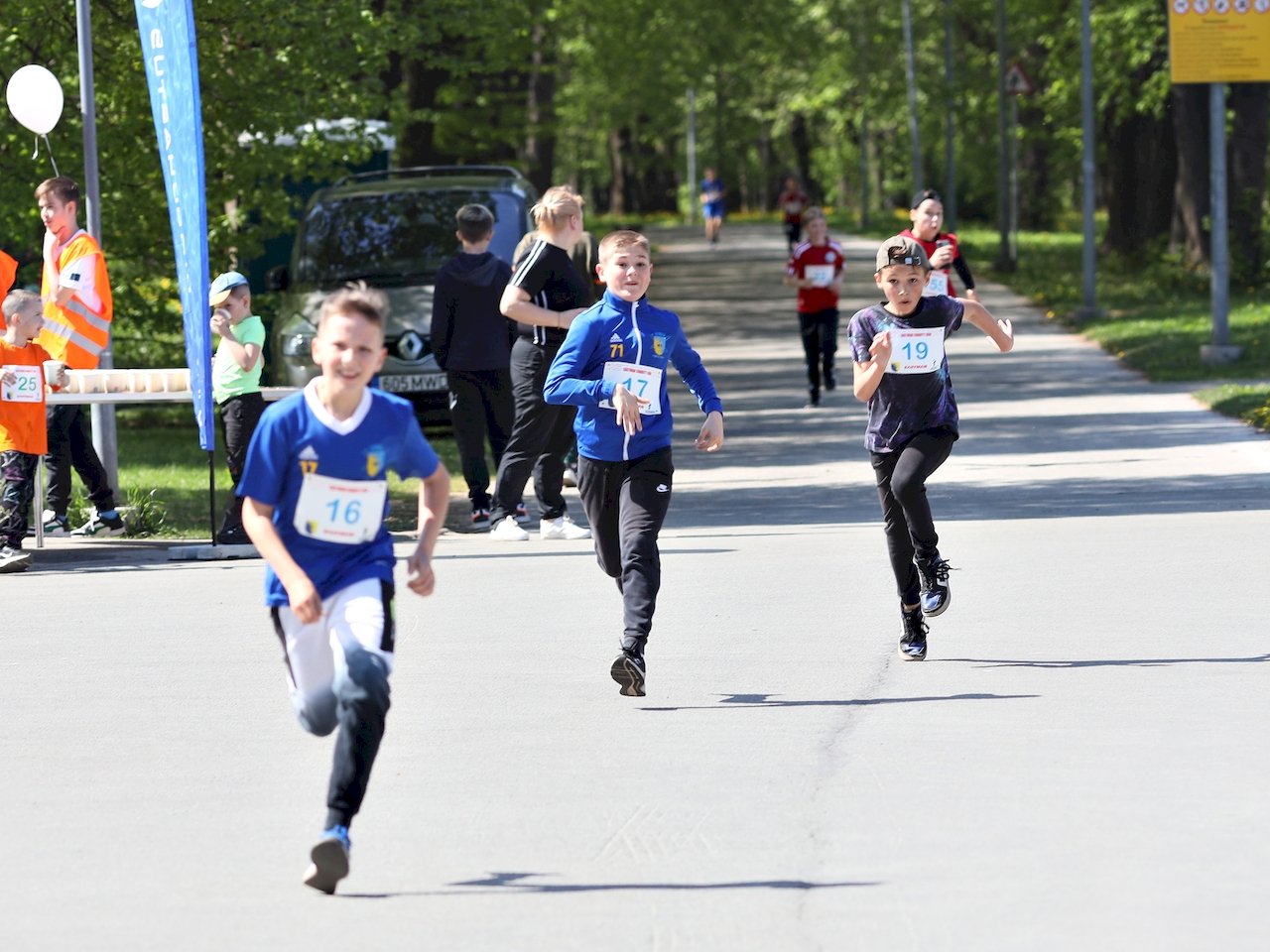 2V4A1505 esn foto 26.05.2023