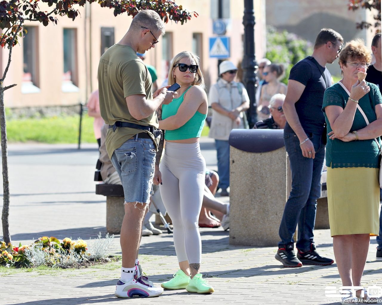 2V4A4440 esn foto 20.06.2022