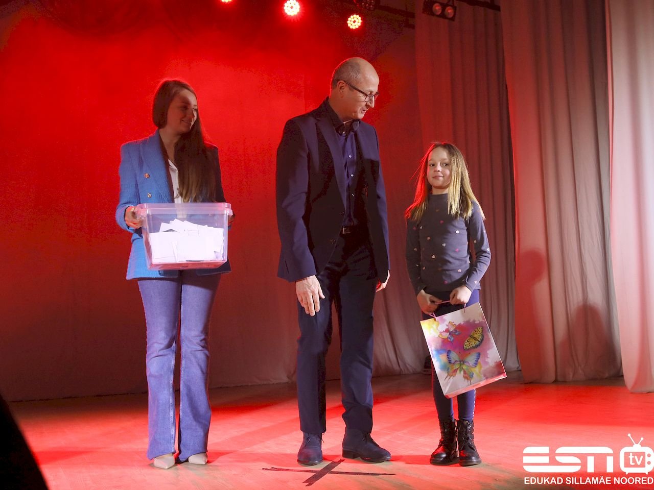 2V4A5000 esn foto 3.04.2022