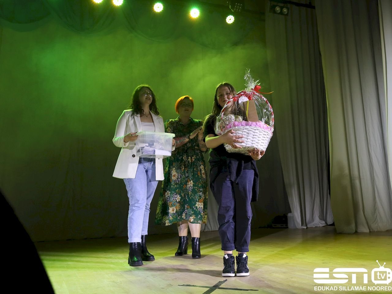 2V4A5292 esn foto 3.04.2022