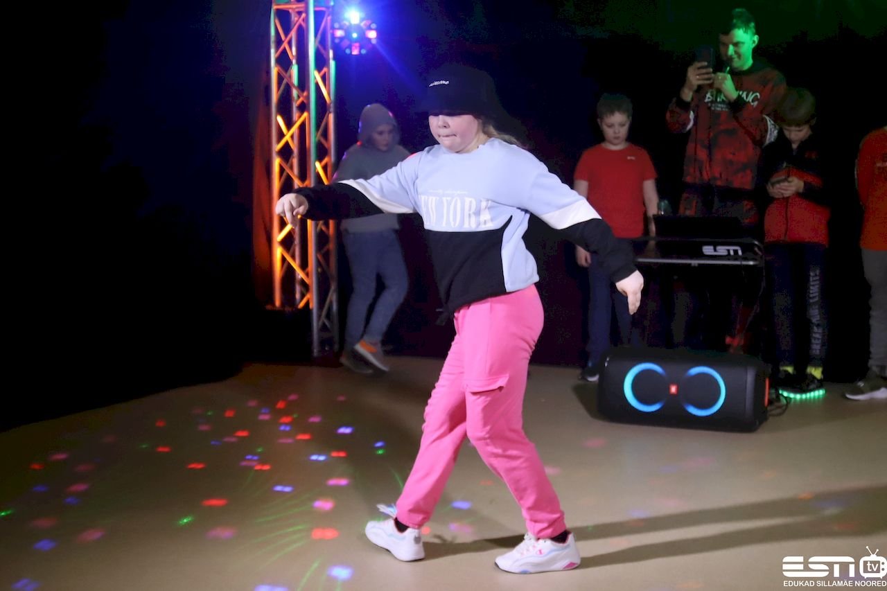 IMG 3778 esn 20.03.2023