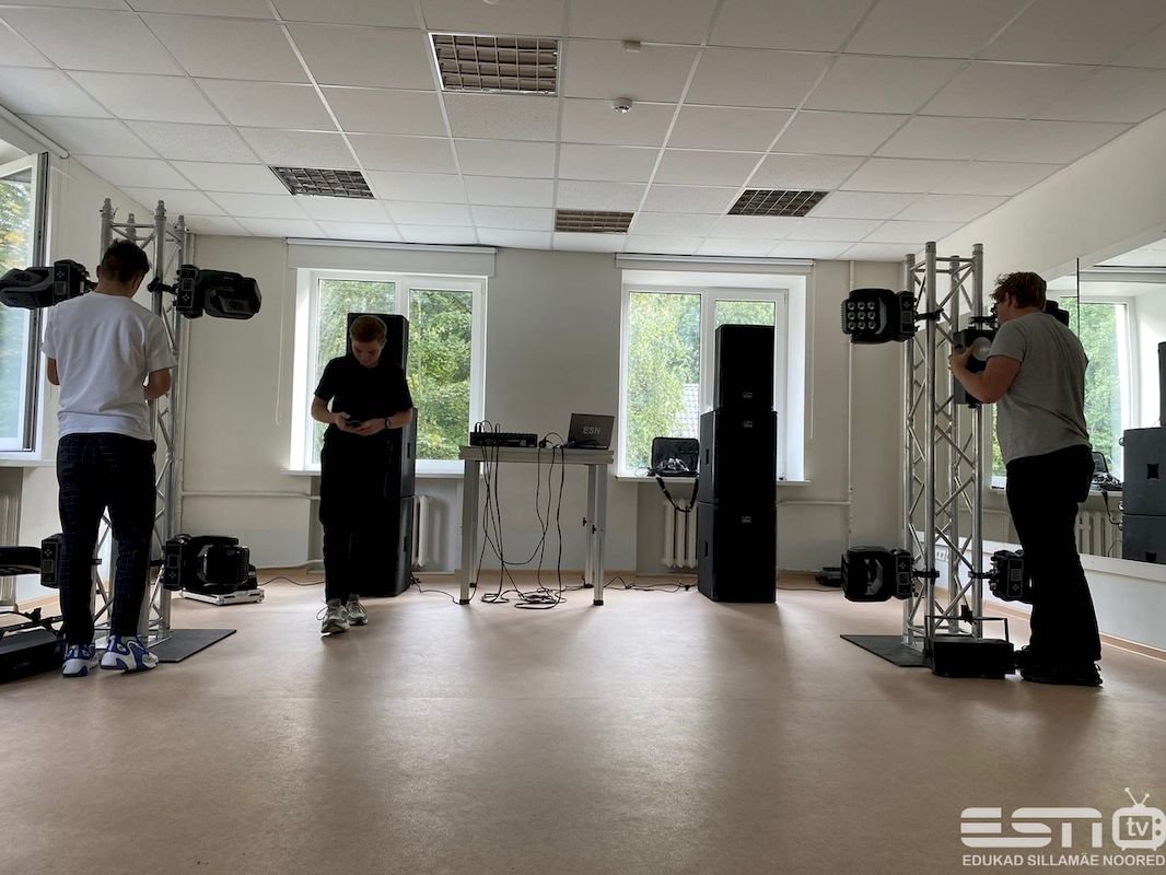 KtVuZBYim6k esn foto 3.09.2021