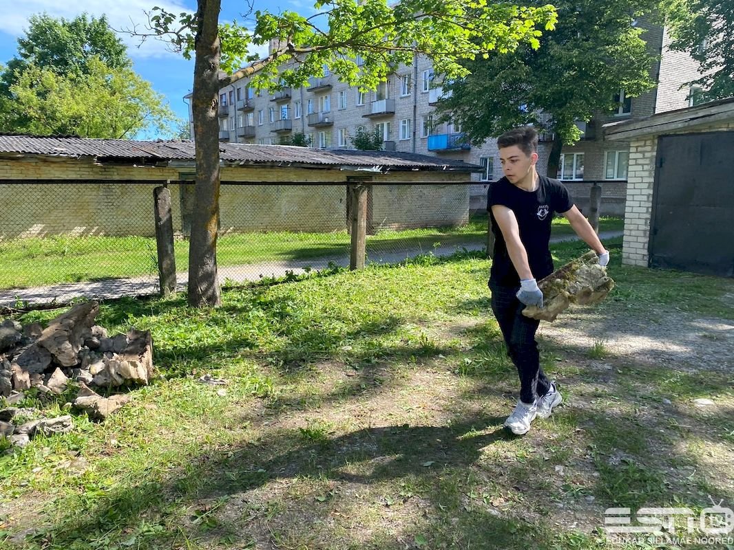 dFlKXzKlMPk esn foto 17.06.2021