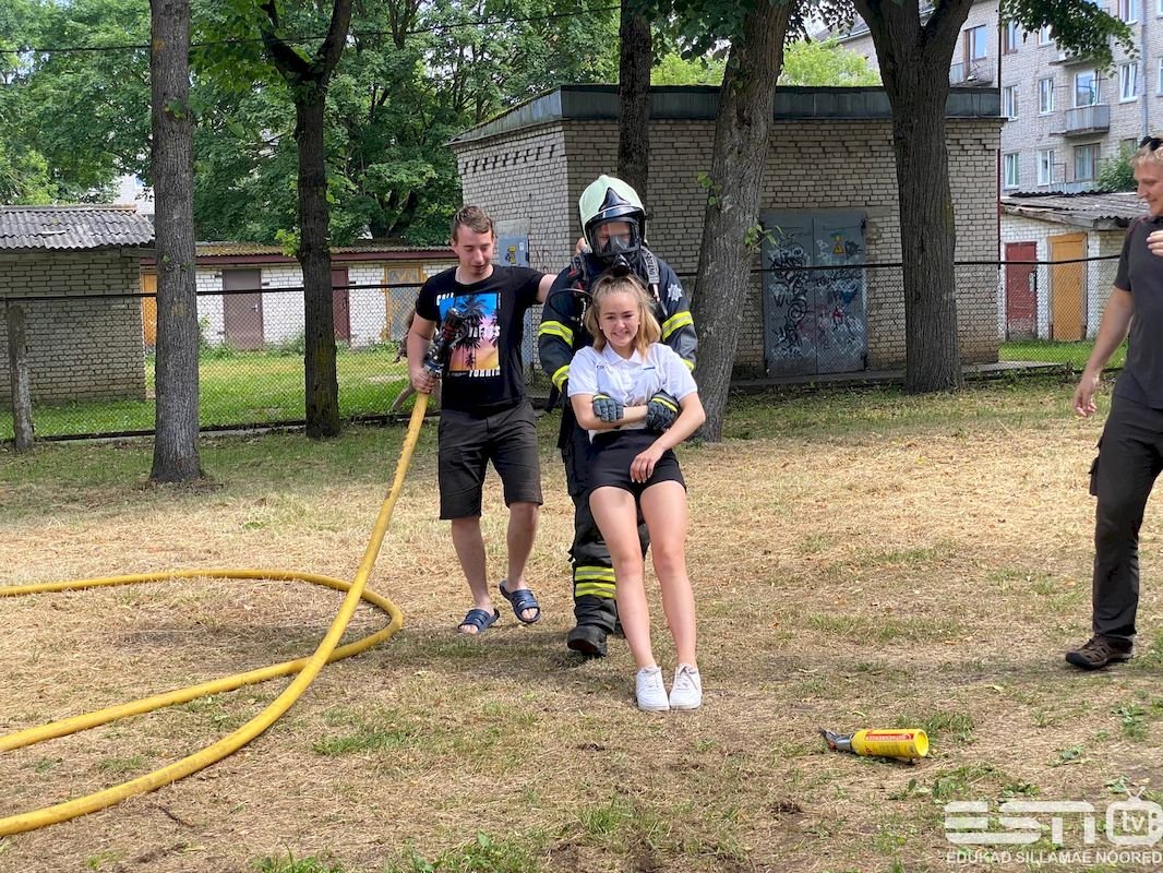 hwVHUjCUg1o esn foto 26.06.2021