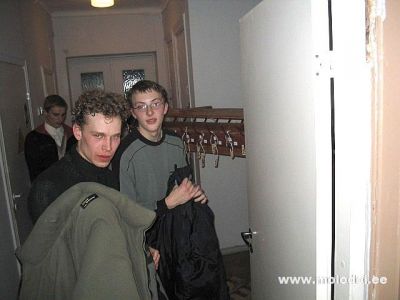 120 2003
