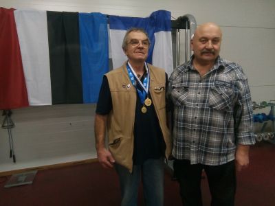 14.Я с Paavilainen-вот,наградили.Участник,помощник,чМ и С.Дермелёв, организатор,18-кратный чемпион Мира.Я слева.3 богатыря VII,Тойла, 13.11.21 — копи