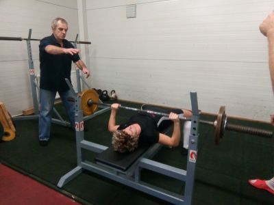 17.Аршавская на трёх богатырях-7.Призёр по баллам по Powerlifting и Дермелёв,организатор,18-кратный чМ.Я слева.Voka,13.11.21 — копия
