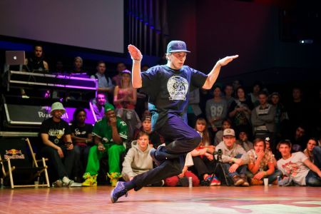 1 (136)