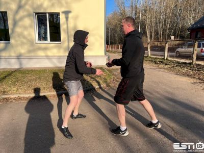 2023-04-19 18.51.17 esn foto 19.04.2023