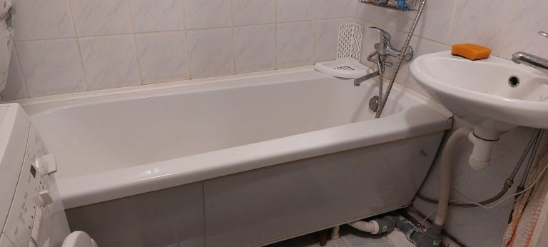 2-х комнатная квартира с балконом- Бульвар Виру33.