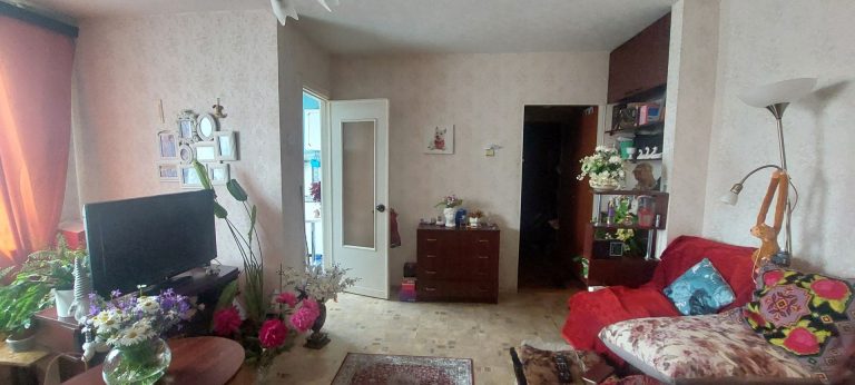 2-х комнатная квартира- ул. Павлова 9.