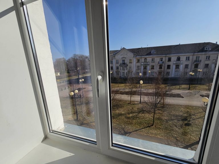 Продаётся просторная 3-комнатная (82,4 m2) квартира в Силламяэ
