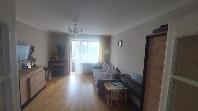Продается 3-х комнатная квартира, по адресу Viru pst 21, Sillamäe linn