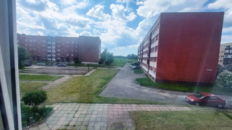 Продается 3-х комнатная квартира, по адресу Viru pst 21, Sillamäe linn