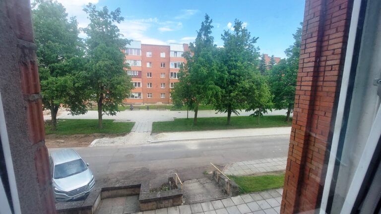 Продается 3-х комнатная квартира, по адресу Viru pst 21, Sillamäe linn