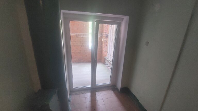 Продается 3-х комнатная квартира, по адресу Viru pst 21, Sillamäe linn