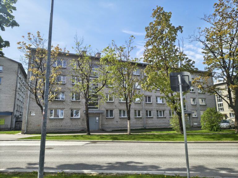 Продается 2-ая квартира в Силламяэ, Кеск 51
