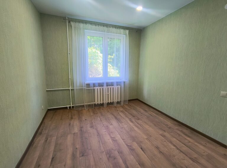 Продается 2-ая квартира в Силламяэ, Каяка 18