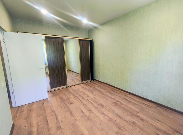 Продается 2-ая квартира в Силламяэ, Каяка 18