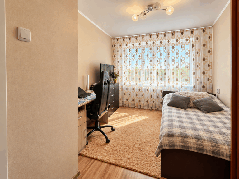Продается 3-комнатная квартира в Силламяэ, Виру 22